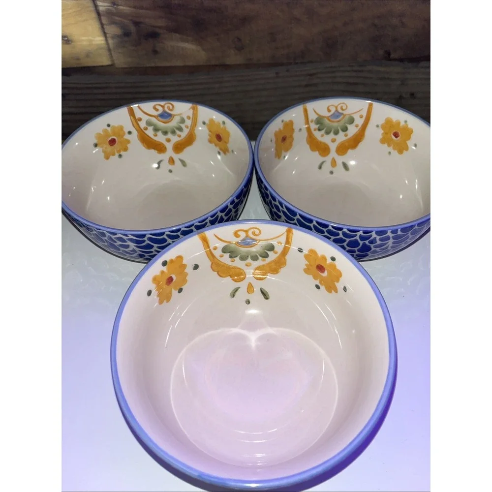 Laurie Gates Tile Dishes 7 Piece Round Stoneware. 4 Dinner Plates & 3 Deep Bowls